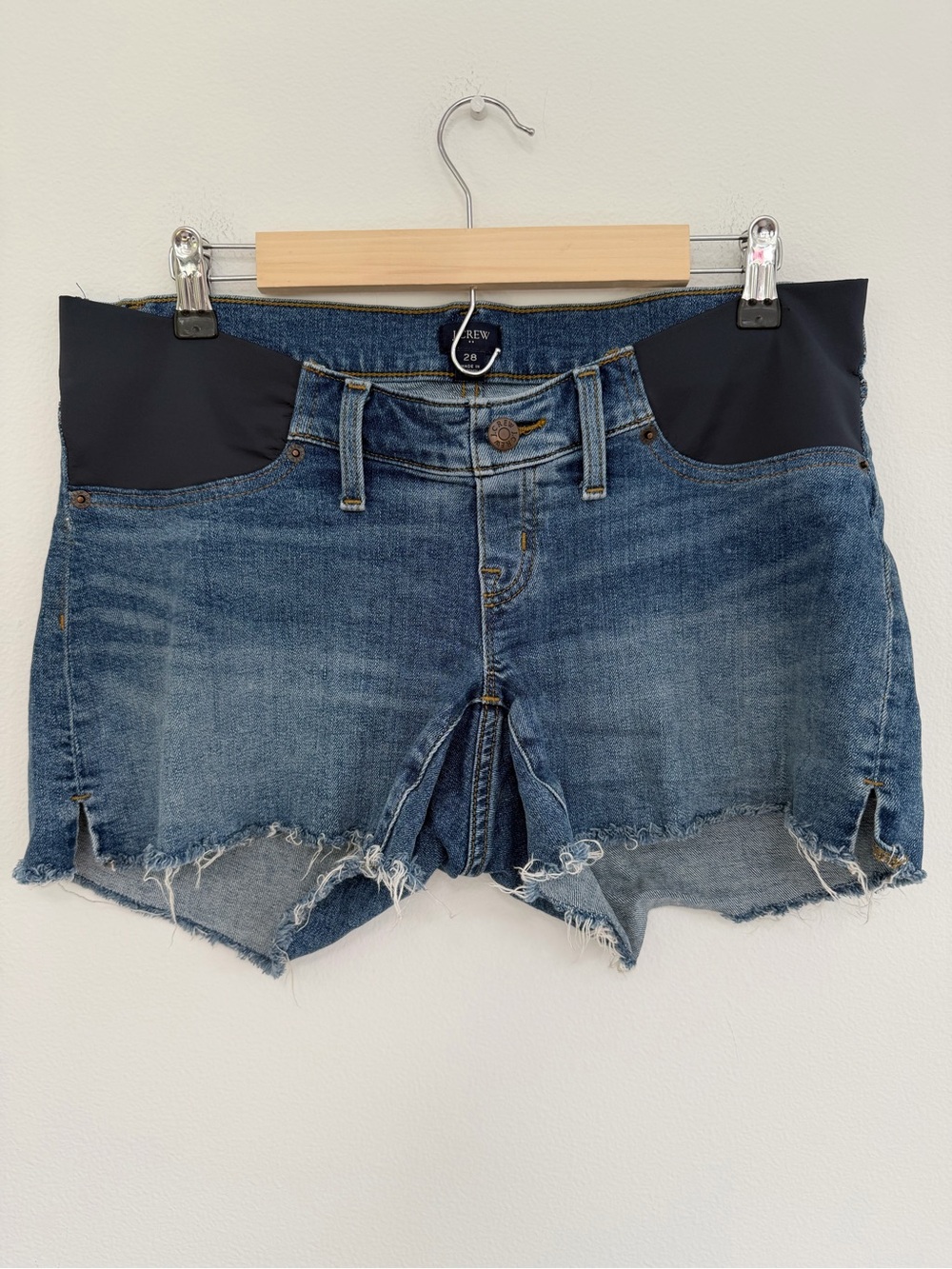 J. Crew Blue Denim Maternity Shorts with Navy Side Panels Size 28 - Picture 2 of 4